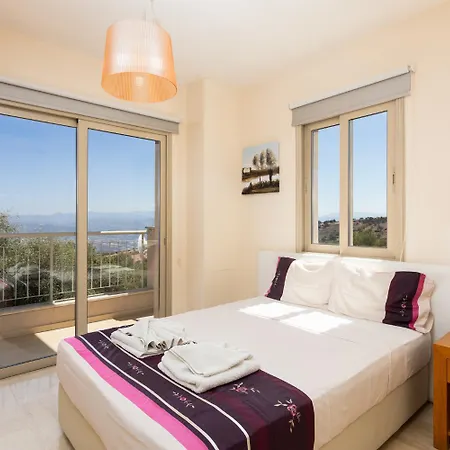 Panorama Tria Dhrousha