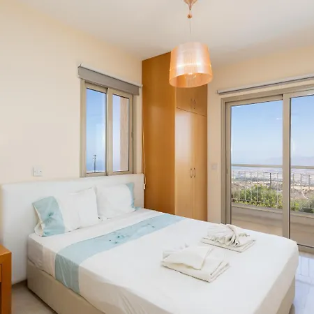 Panorama Tria Dhrousha