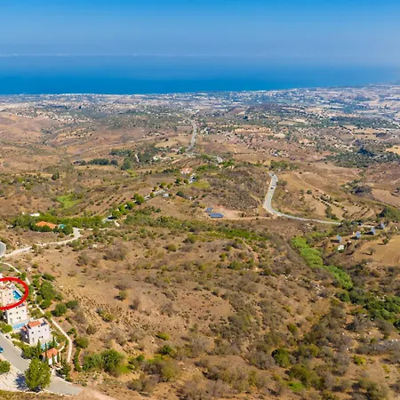 Panorama Tria וילה